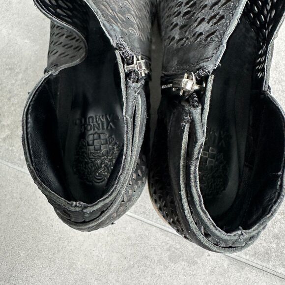 Vince Camuto Phandra Black Suede Perforated Heel Buckle Ankle Zip Booties 8.5 - Picture 8 of 11